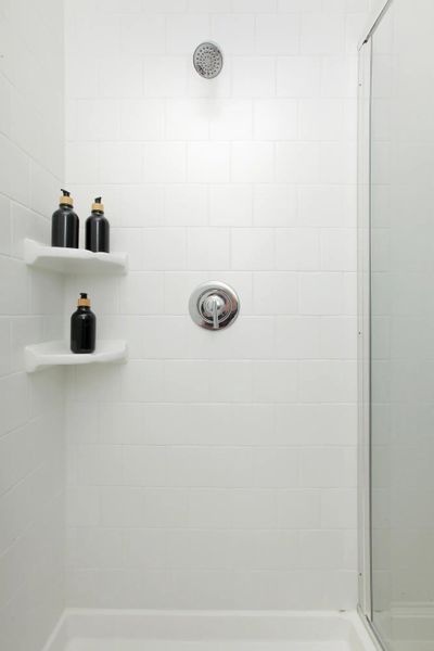 Harlan Primary Bath Harlan Primary Bath