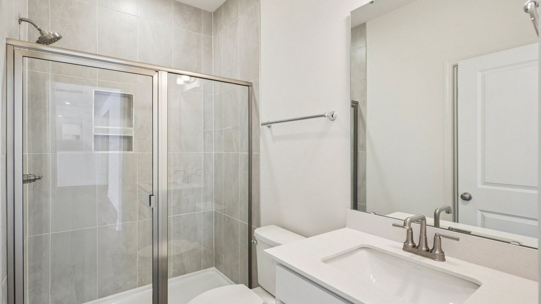 Representative furnished interior of a home built from the Stonehaven by DRB Homes in Blake Pond, Lillington (Image 32).