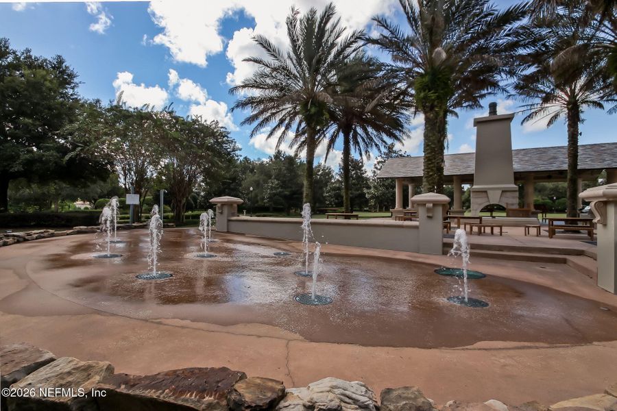 Community amenities in , Jacksonville (Image 72).