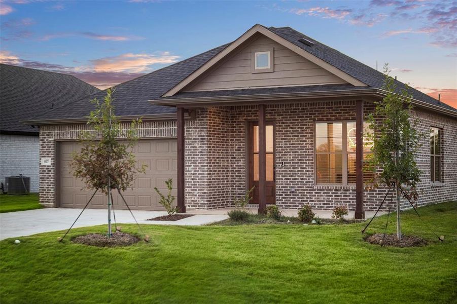 Front exterior of a new home in , Italy, TX, highlighting curb appeal (Image 2).