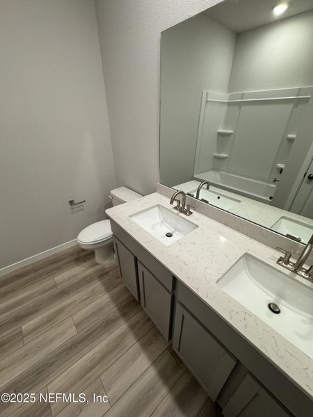 Furnished interior view inside a new home in Oak Creek Preserve, Jacksonville (Image 6). Furnished interior view inside a new home in Oak Creek Preserve, Jacksonville (Image 6).