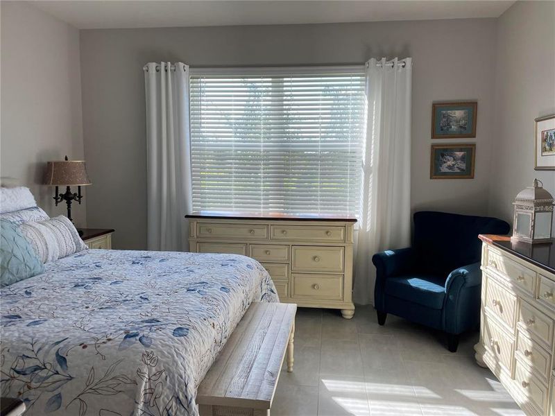 Furnished interior view inside a new home in Del Webb Sunbridge, St. Cloud (Image 10).