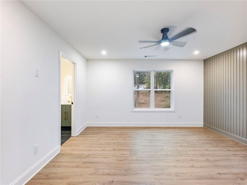 Spacious, unfurnished interior of a new home in , Conyers (Image 32).