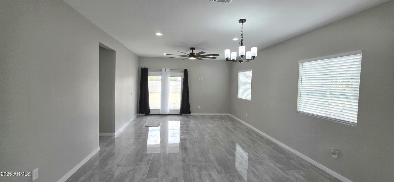 20251116_113958 (1) 20251116_113958 (1)