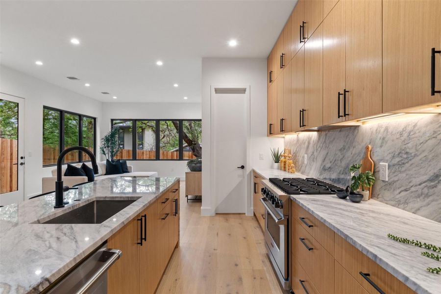 Furnished interior view inside a new home in , Austin (Image 8).