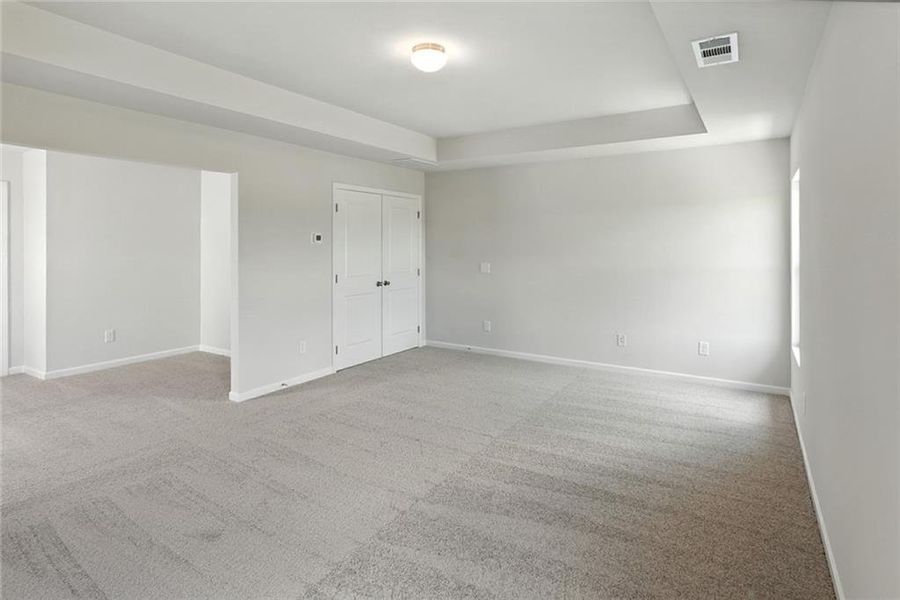 Spacious, unfurnished interior of a new home in , Jefferson (Image 39). Spacious, unfurnished interior of a new home in , Jefferson (Image 39).