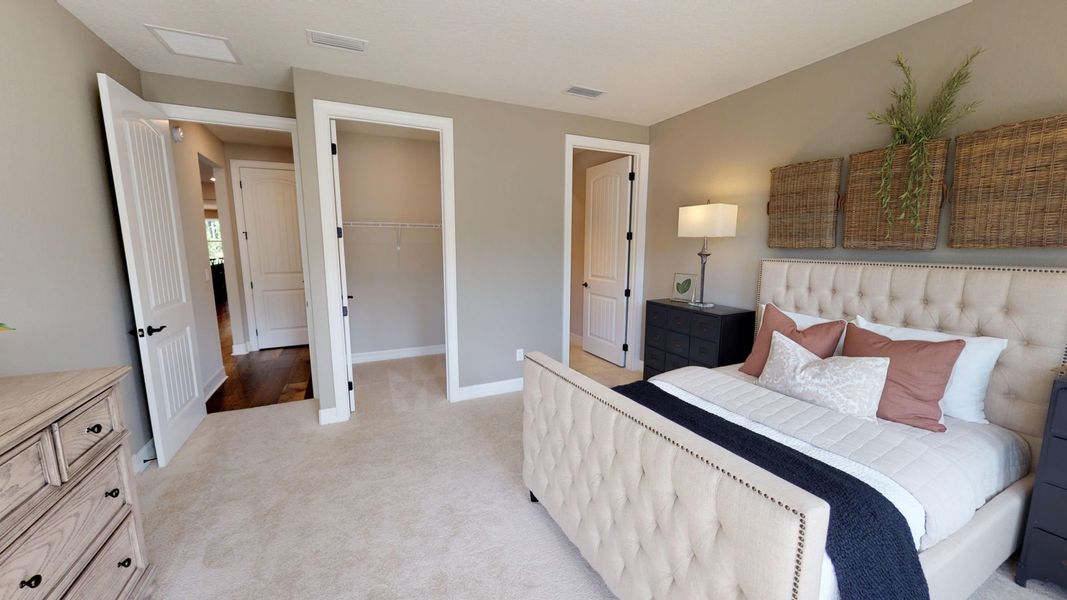 Representative furnished interior of a home built from the Renown by DiVosta in Talon Preserve on Palmer Ranch, Nokomis (Image 29). Representative furnished interior of a home built from the Renown by DiVosta in Talon Preserve on Palmer Ranch, Nokomis (Image 29).