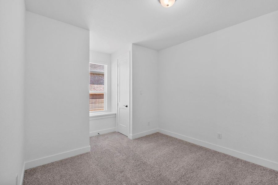Spacious, unfurnished interior of a new home in Jordan Ranch, Fulshear (Image 29).