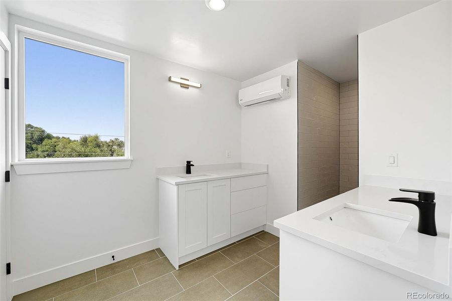 Furnished interior view inside a new home in , Lakewood (Image 13).