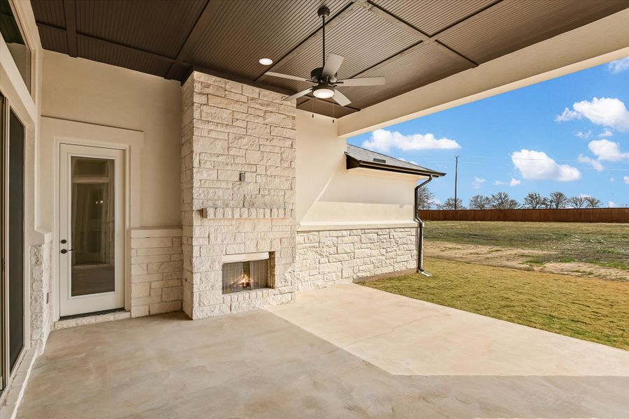 Representative exterior details of a home built from the Avalon by Giddens Homes in Scofield Farms Estates, Georgetown (Image 71).