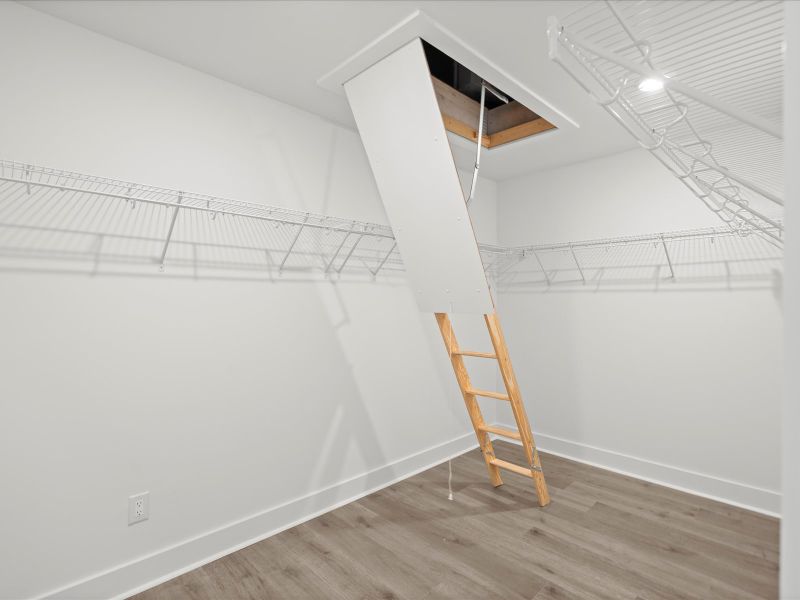 Spacious, unfurnished interior of a new home in The Coves at Lakes of Cane Bay, Summerville (Image 26). Spacious, unfurnished interior of a new home in The Coves at Lakes of Cane Bay, Summerville (Image 26).