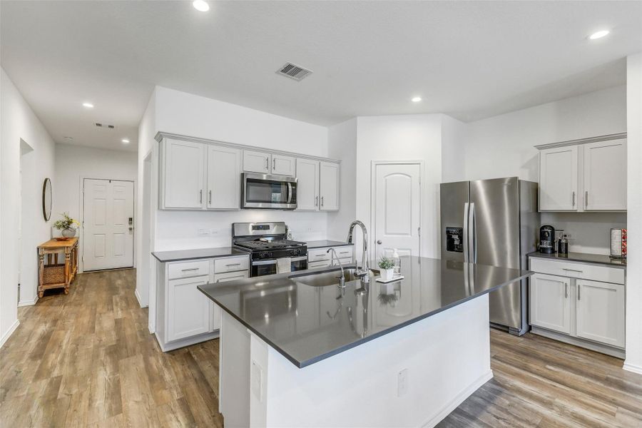 Furnished interior view inside a new home in Summerwood Trails, Willis (Image 14). Furnished interior view inside a new home in Summerwood Trails, Willis (Image 14).