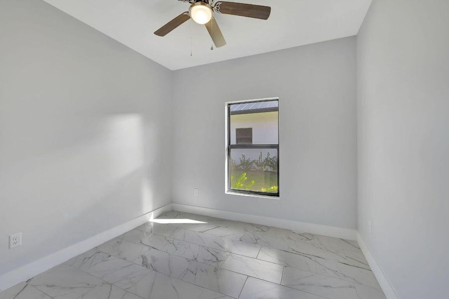 24-web-or-mls-3W7A0250