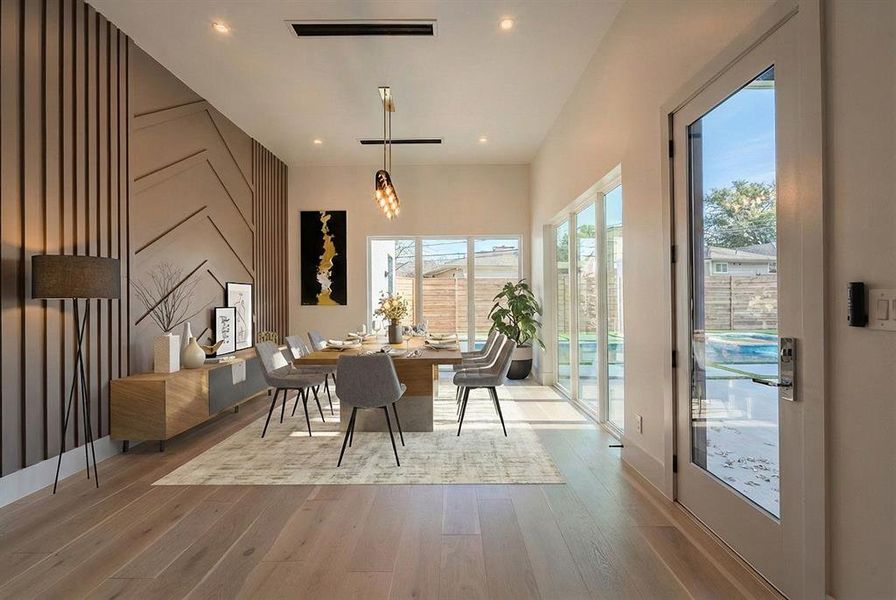 Furnished interior view inside a new home in , Dallas (Image 18).