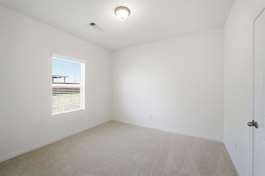 Spacious, unfurnished interior of a new home in Westridge, McKinney (Image 16).