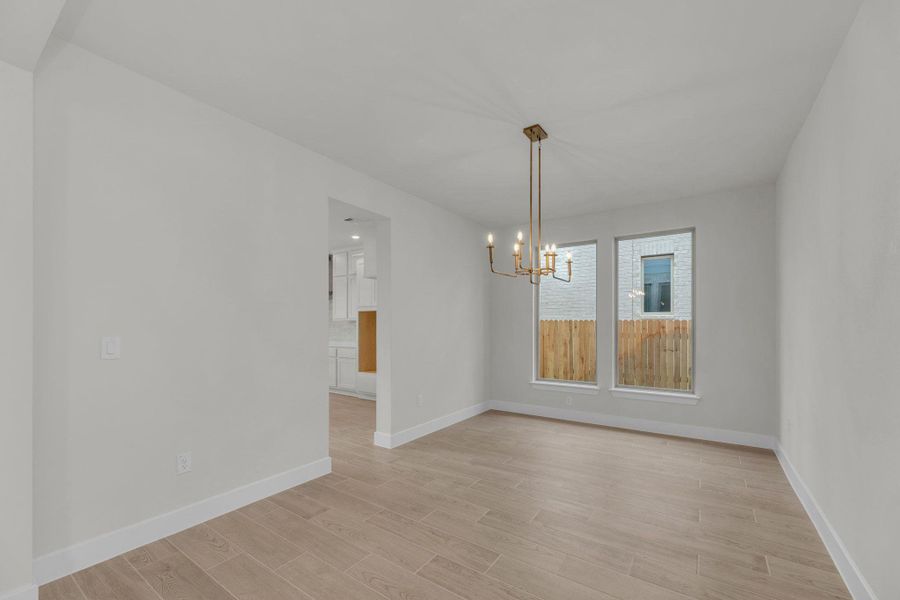 Spacious, unfurnished interior of a new home in Santa Rita Ranch, Liberty Hill (Image 21).