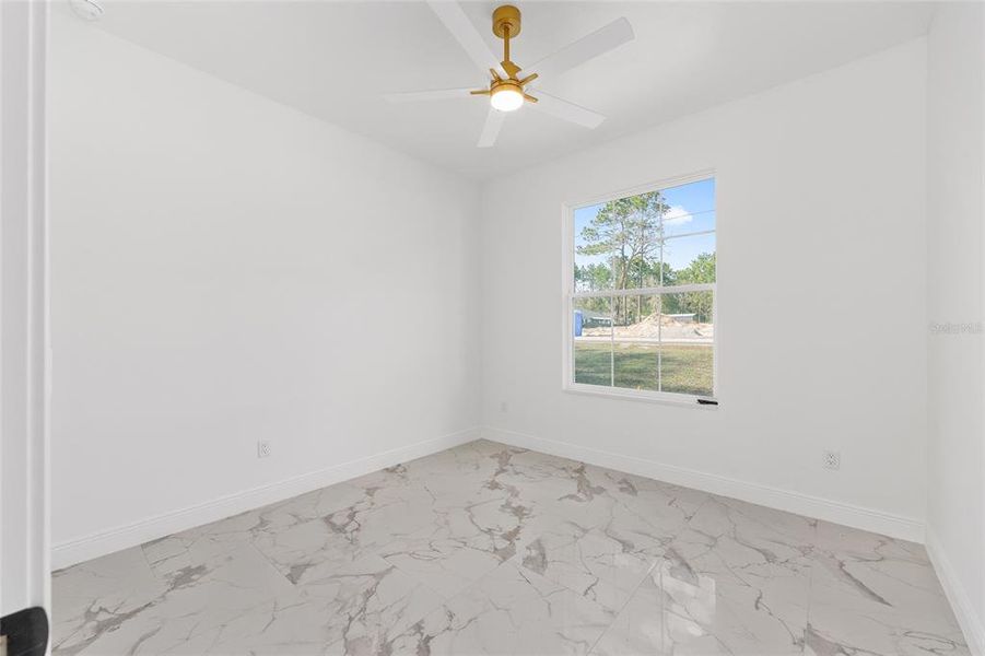 Spacious, unfurnished interior of a new home in , Ocala (Image 32).