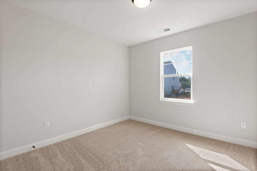Spacious, unfurnished interior of a new home in Hayes Village, Greensboro (Image 19).
