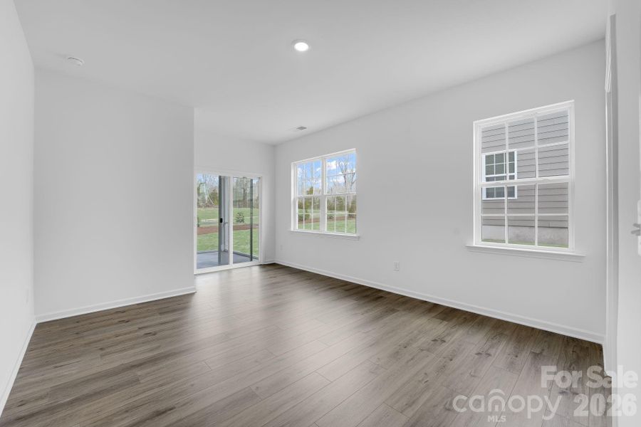 Spacious, unfurnished interior of a new home in Roselyn, Lancaster (Image 17). Spacious, unfurnished interior of a new home in Roselyn, Lancaster (Image 17).