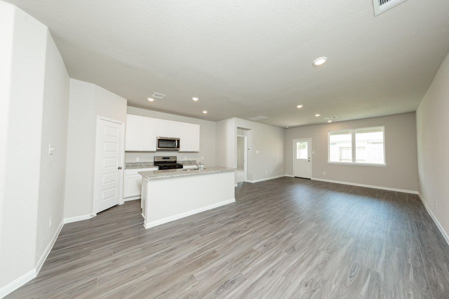 Image 19 of a home in Cliffstone Hills. Image 19 of a home in Cliffstone Hills.