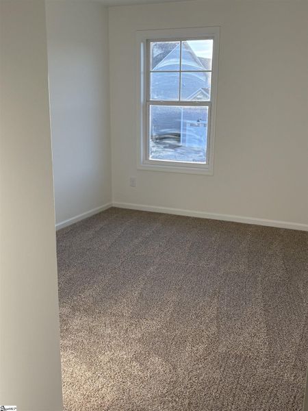 Spacious, unfurnished interior of a new home in Hazelwood, Boiling Springs (Image 17).