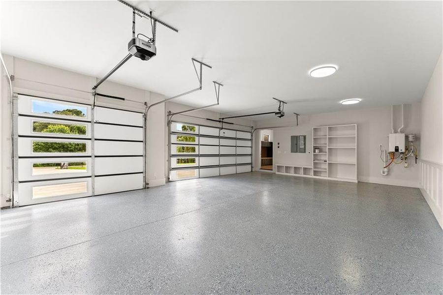 Image 53 of a home in .