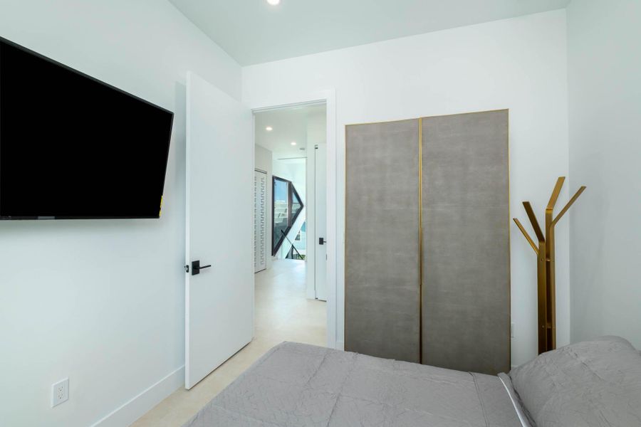 Furnished interior view inside a new home in , Key Largo (Image 8).