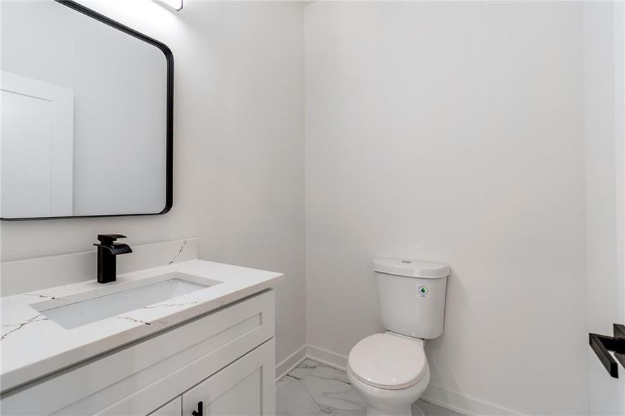 Furnished interior view inside a new home in , Gainesville (Image 8).