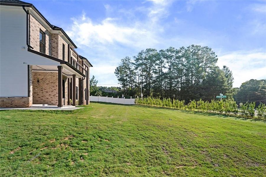Exterior details and patio area of a home in , Grayson (Image 28).