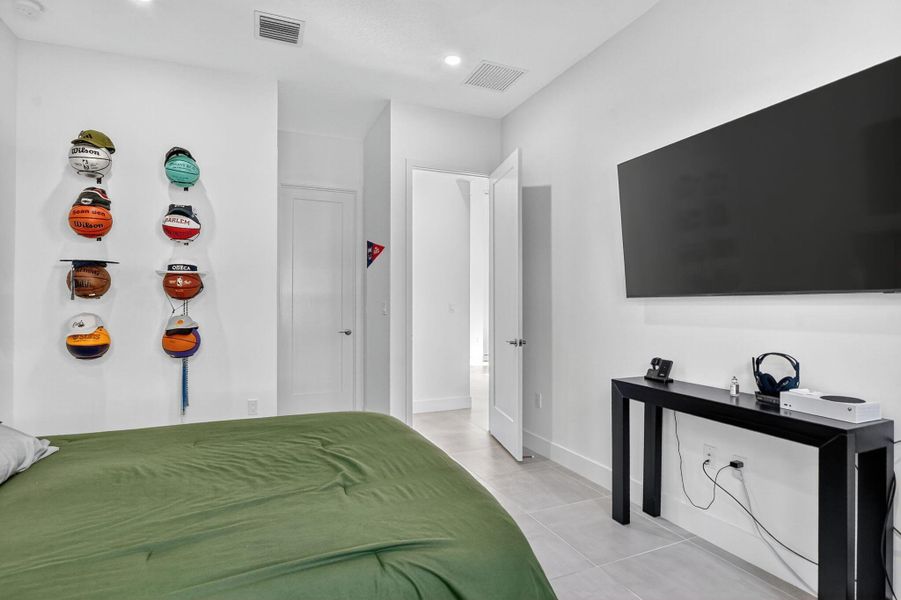 Furnished interior view inside a new home in , Boca Raton (Image 14). Furnished interior view inside a new home in , Boca Raton (Image 14).