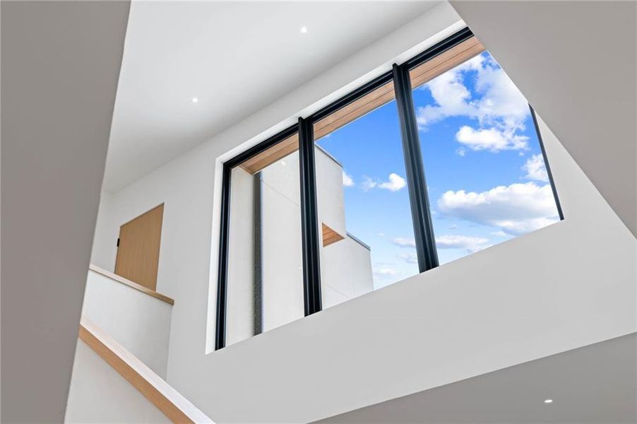 Spacious, unfurnished interior of a new home in , Atlanta (Image 59). Spacious, unfurnished interior of a new home in , Atlanta (Image 59).