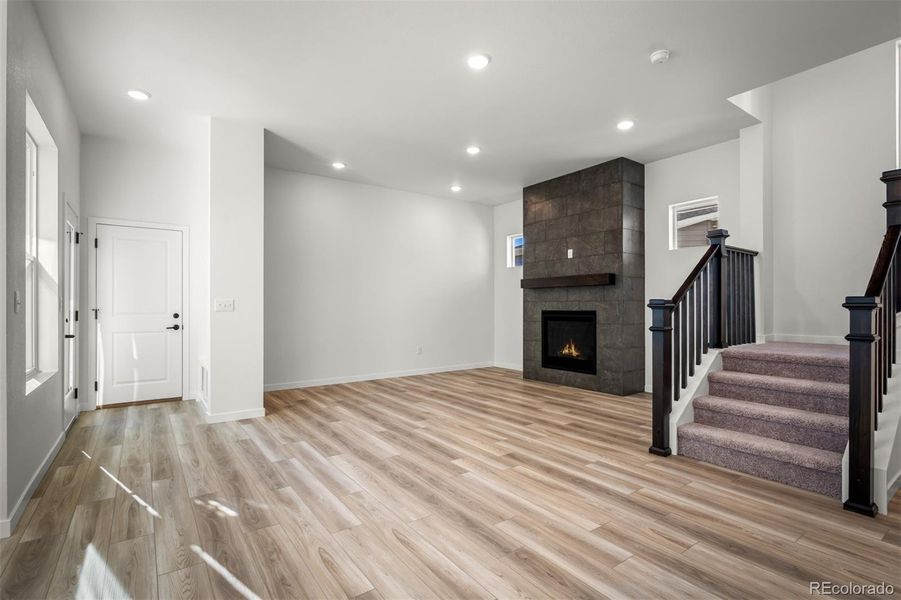 Spacious, unfurnished interior of a new home in Revel Crossing at Wolf Ranch – The Outlook Collection, Colorado Springs (Image 35).