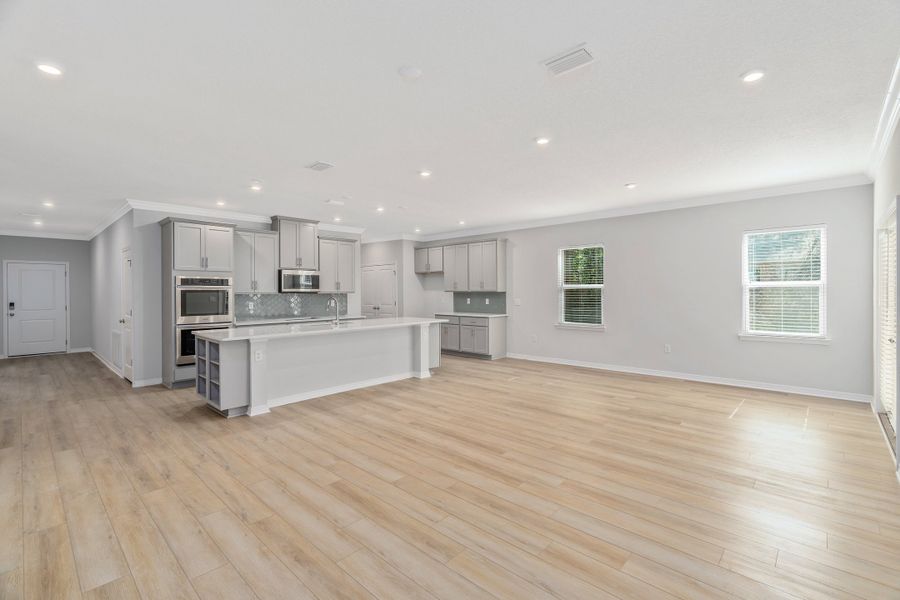 Representative unfurnished interior of a home built from the Drexel by Maronda Homes in Applewood Reserve, Lakeland (Image 48).