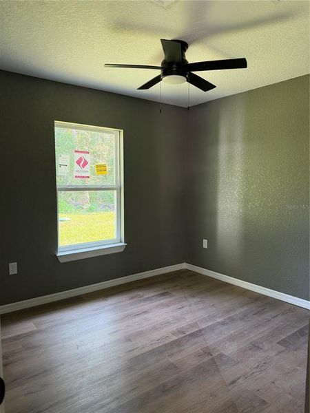 Spacious, unfurnished interior of a new home in , Ocala (Image 10).
