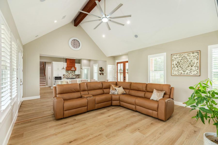 Furnished interior view inside a new home in , Angleton (Image 16).