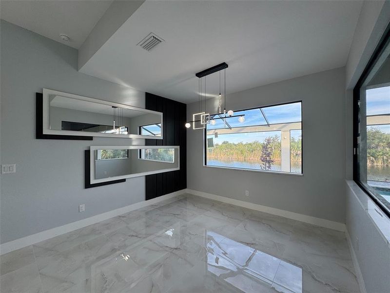 Image 53 of a home in .