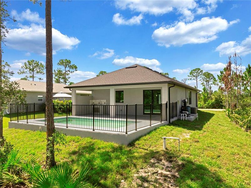 Exterior details and patio area of a home in , Punta Gorda (Image 4). Exterior details and patio area of a home in , Punta Gorda (Image 4).