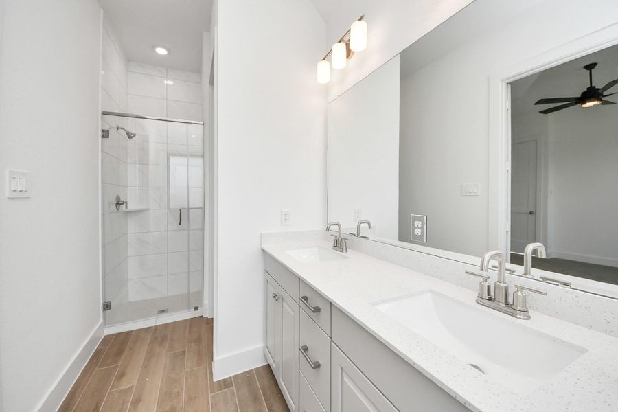 Furnished interior view inside a new home in Arabella on the Prairie: Premier Collection, Richmond (Image 5). Furnished interior view inside a new home in Arabella on the Prairie: Premier Collection, Richmond (Image 5).