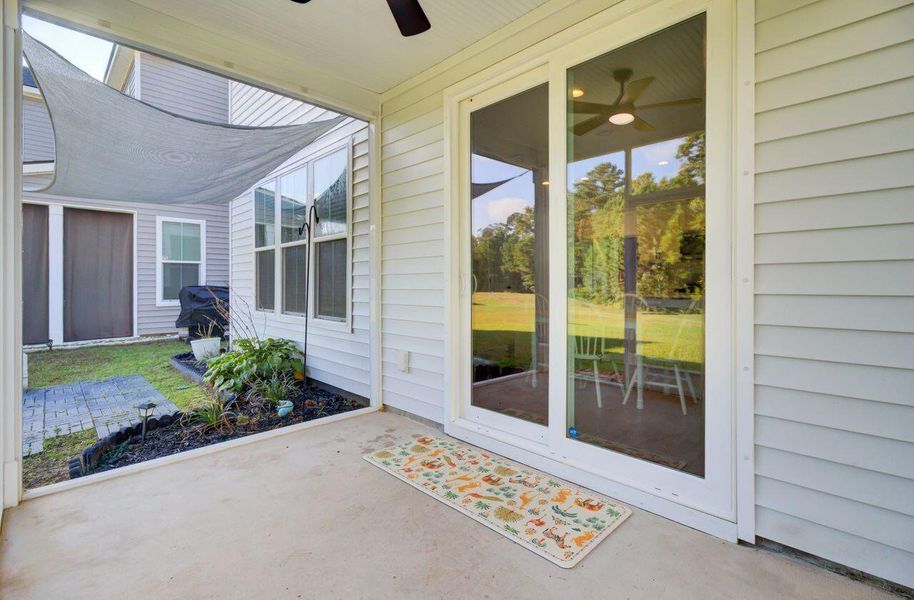 Exterior details and patio area of a home in , Goose Creek (Image 4).
