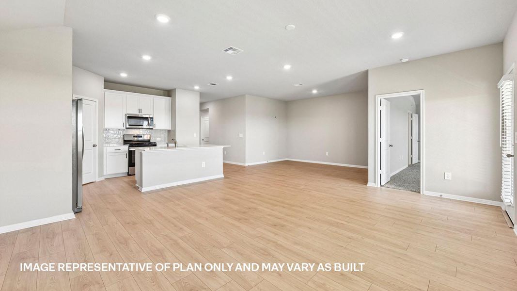 Spacious, unfurnished interior of a new home in Carillon, Manor (Image 24). Spacious, unfurnished interior of a new home in Carillon, Manor (Image 24).