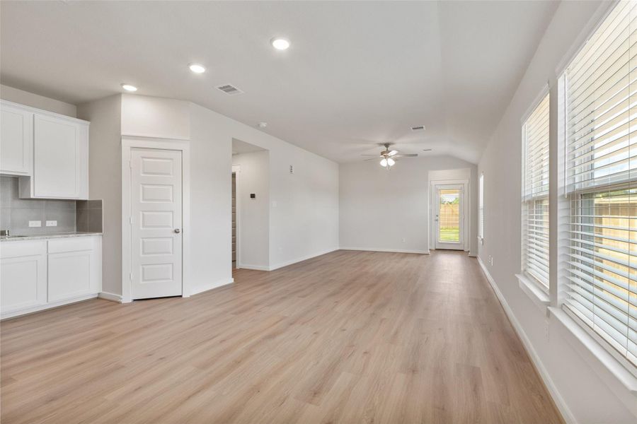 Image 24 of a home in Colony at Pinehurst.