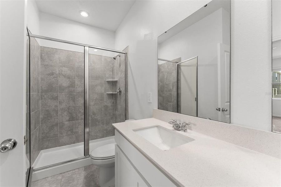 Furnished interior view inside a new home in Peace Creek Reserve, Winter Haven (Image 9).