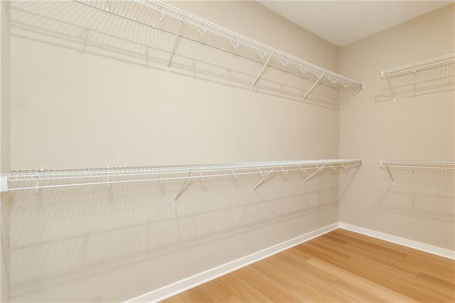 Spacious, unfurnished interior of a new home in Sweetbay Farm, Lawrenceville (Image 55).