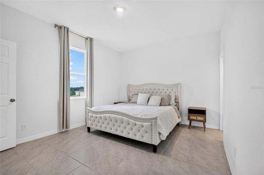 Furnished interior view inside a new home in , Groveland (Image 28).