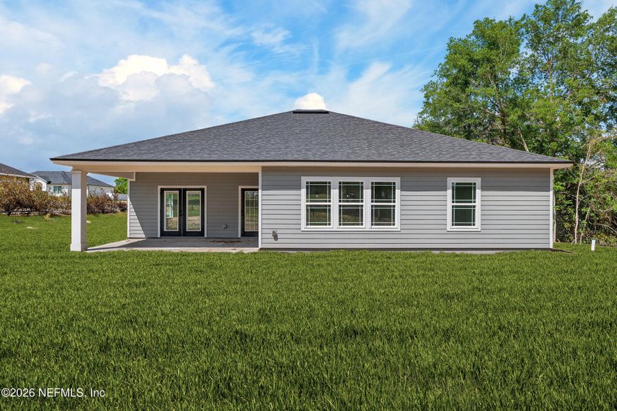 Exterior details and patio area of a home in , Keystone Heights (Image 17).