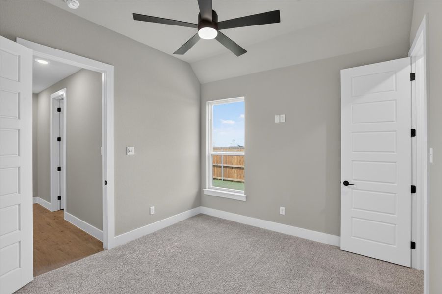 Spacious, unfurnished interior of a new home in Coyote Crossing, Godley (Image 35).