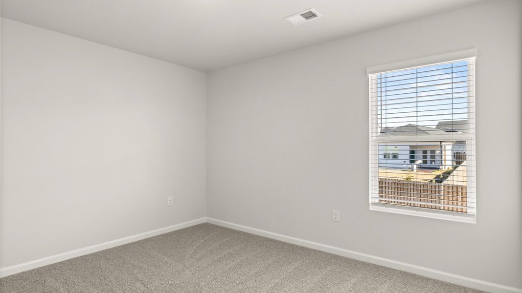 Spacious, unfurnished interior of a new home in The Abbey at Trolley Run Station, Aiken (Image 21).