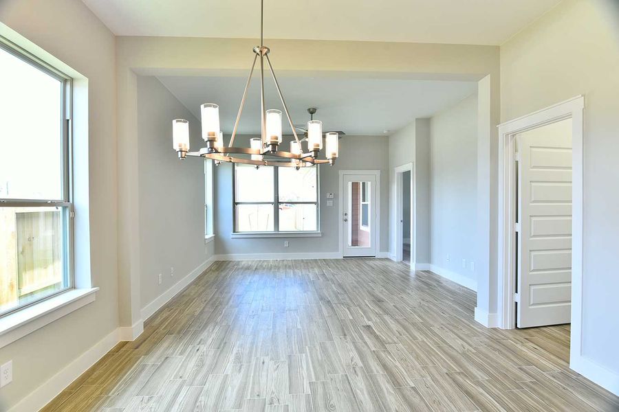 The Belville- Dining The Belville- Dining