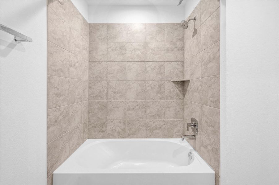 *Images and 3D tour are for illustration only and options may vary from home as built. *Images and 3D tour are for illustration only and options may vary from home as built.