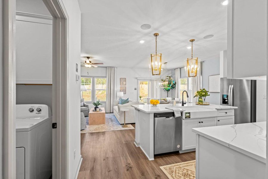 Julie II Kitchen 2 Julie II Kitchen 2